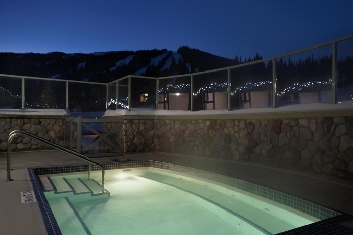 Imagen de los interiores del Hotel Sundance Lodge. Foto 13