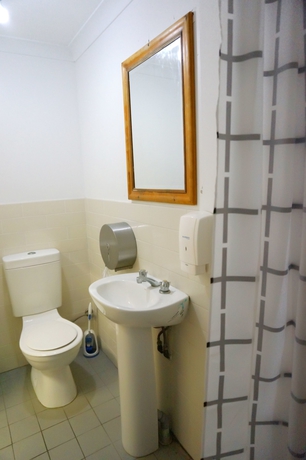 Imagen de la habitación del Hotel Sundancer Backpackers Resort. Foto 16