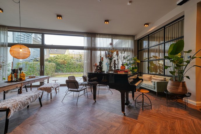 Imagen de los interiores del Hotel Sunday Bonn. Foto 9