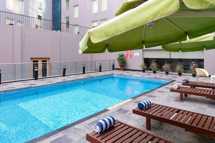 Imagen general del Hotel Sunday Chandigarh Zirakpur. Foto 1
