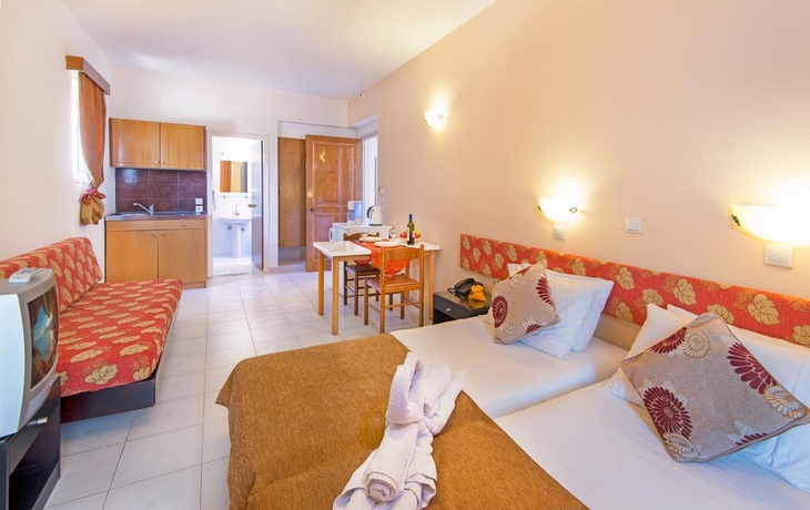 Imagen general del Hotel Sunday. Foto 13