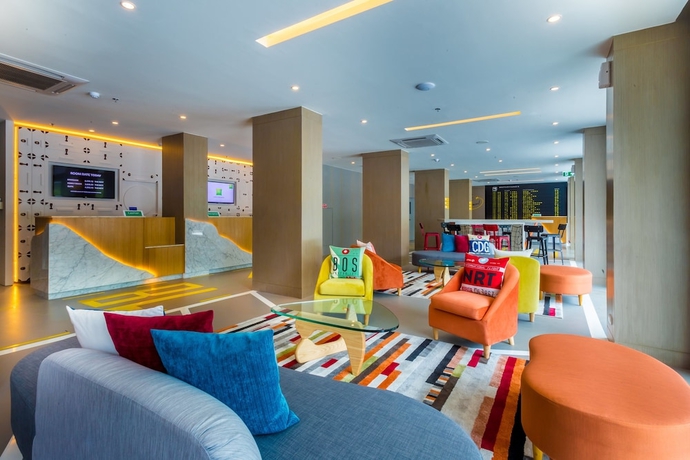 Imagen de los interiores del Hotel Sunday Harbour View Sukhumvit 50. Foto 14
