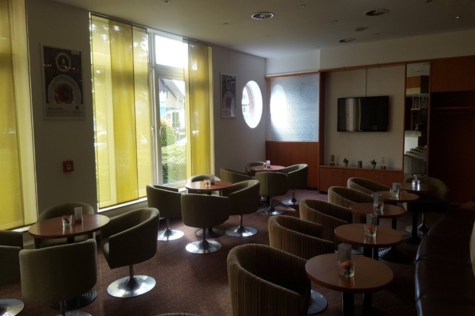Imagen de los interiores del Hotel Sunday K&ouml;ln H&uuml;rth. Foto 9