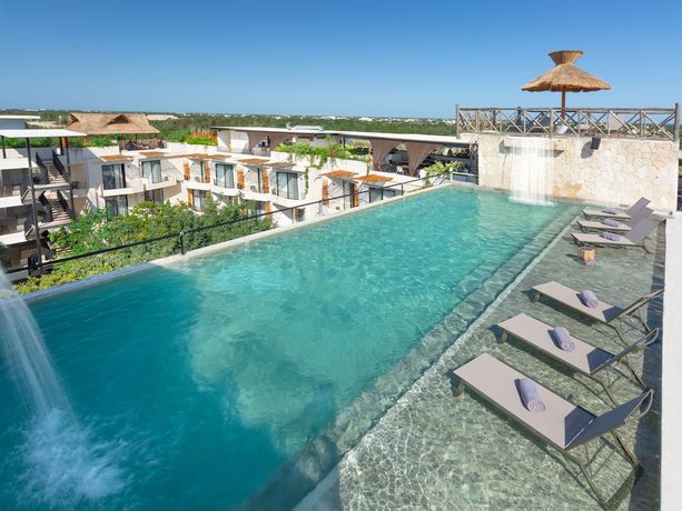 Imagen de la piscina del Hotel Sunday Naala Tulum. Foto 18