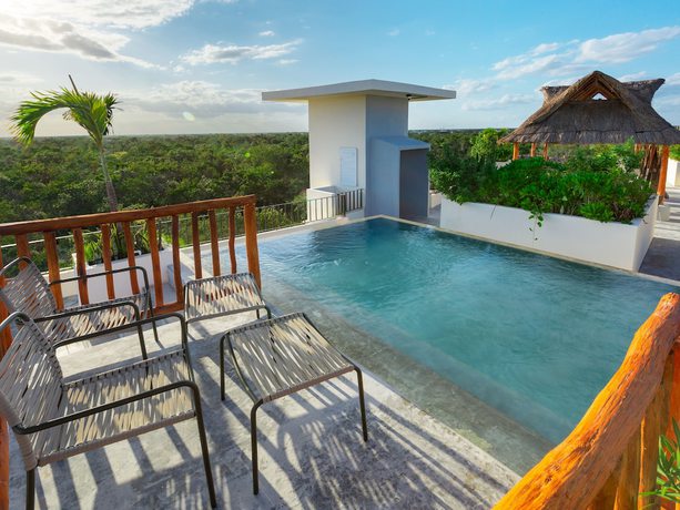 Imagen de la piscina del Hotel Sunday Naala Tulum. Foto 19
