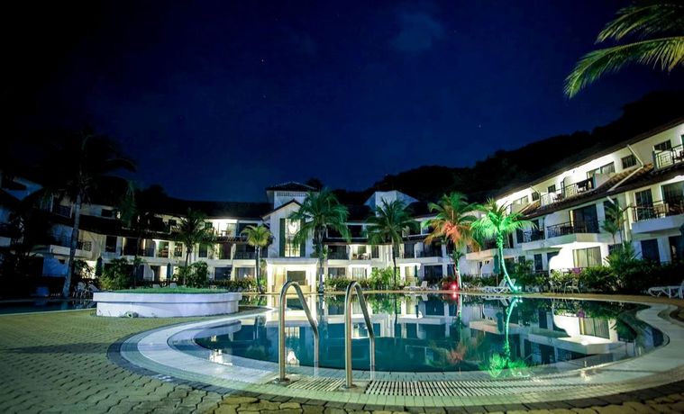 Imagen de la piscina del Hotel Sunday Residence Inn Cherating. Foto 14