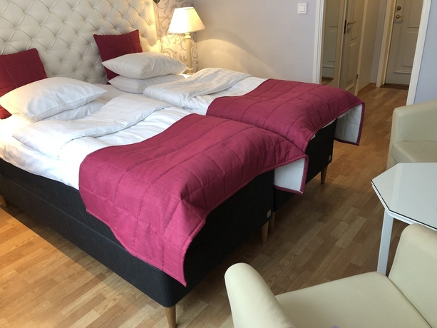 Imagen de la habitación del Hotel Sundbyholms Slott. Foto 9