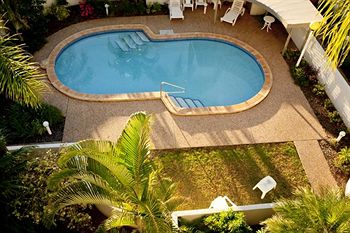 Imagen de los interiores del Hotel Sundeck Gardens. Foto 10