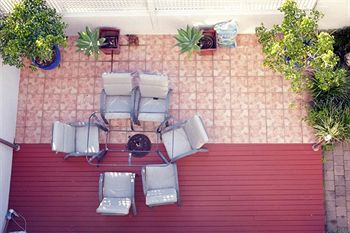 Imagen de los interiores del Hotel Sundeck Gardens. Foto 13
