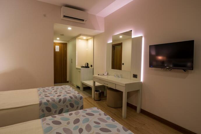 Imagen general del Hotel Sundia by Liberty Hisar&ouml;n&uuml;. Foto 3