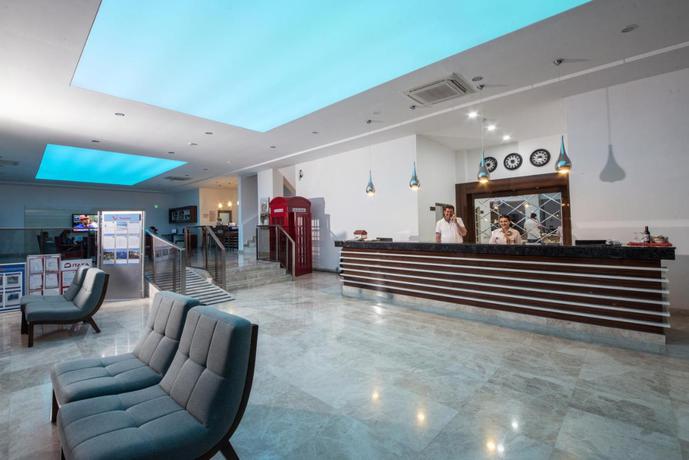 Imagen de los interiores del Hotel Sundia by Liberty Suncity. Foto 7