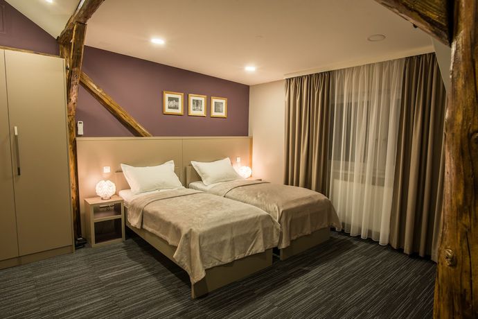 Imagen de la habitación del Hotel Sundial. Foto 9