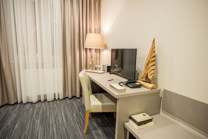Imagen de la habitación del Hotel Sundial. Foto 13