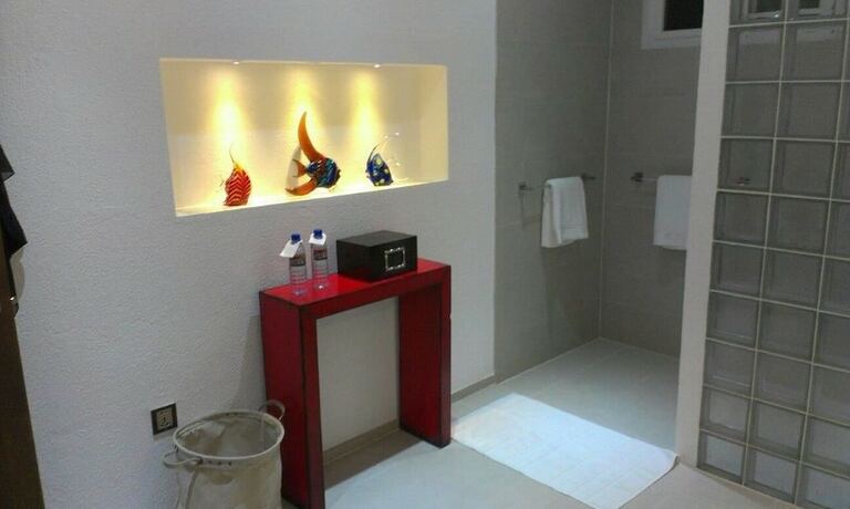 Imagen general del Hotel Sundown Beach Studios. Foto 8