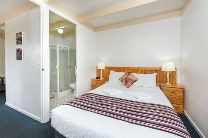 Imagen de la habitación del Hotel Sundown Villas. Foto 10