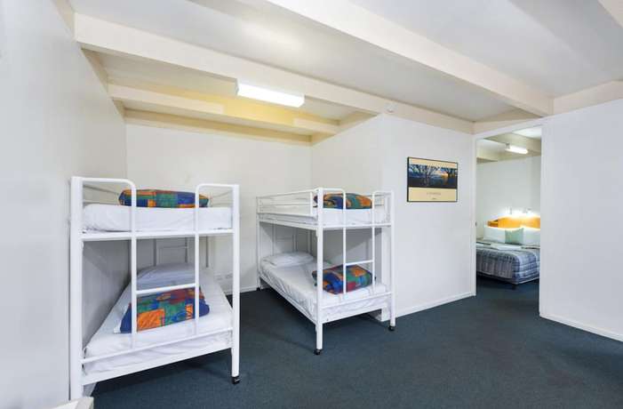 Imagen de la habitación del Hotel Sundown Villas. Foto 16