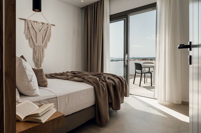 Imagen de la habitación del Hotel Sundunes Naxos. Foto 17