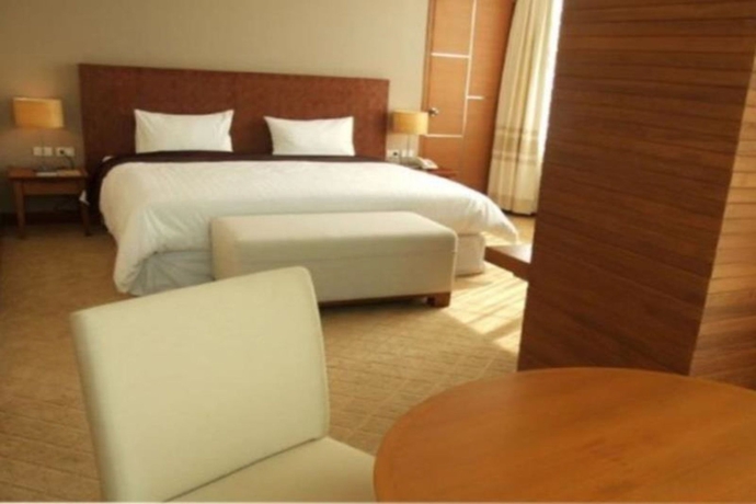 Imagen de la habitación del Hotel Sunee Grand. Foto 6