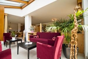Imagen de los interiores del Hotel Sunela Garn&igrave;yapartments. Foto 3