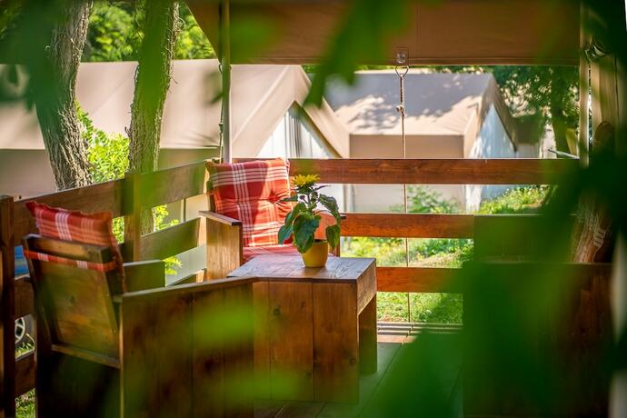 Imagen general del Hotel Sunflower Camping. Foto 7