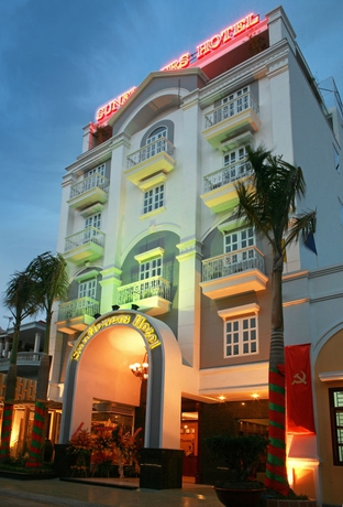 Imagen general del Hotel Sunflowers. Foto 1