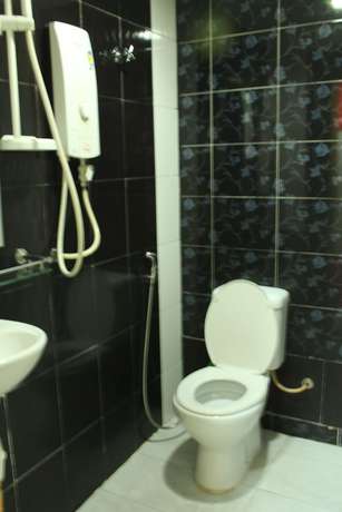 Imagen de la habitación del Hotel Sungai Besi. Foto 12