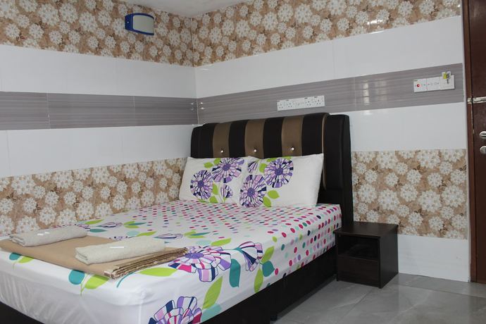 Imagen de la habitación del Hotel Sungai Besi. Foto 13