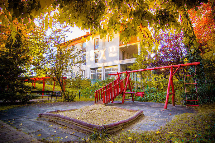 Imagen de los exteriores del Hotel Sungarden Wellness and Conference. Foto 7
