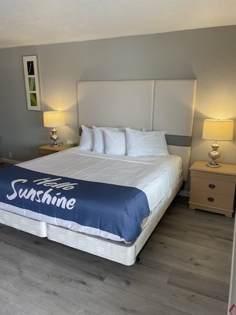 Imagen de la habitación del Hotel Sunglow. Foto 2