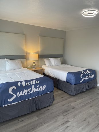 Imagen de la habitación del Hotel Sunglow. Foto 13