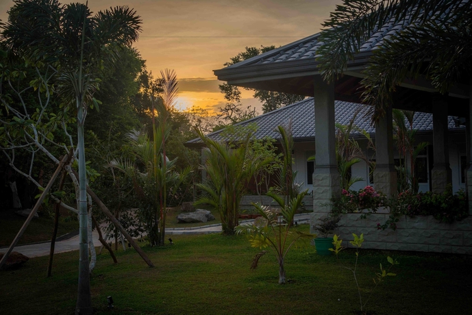 Imagen de los exteriores del Hotel Sungreen Resort and Spa. Foto 11