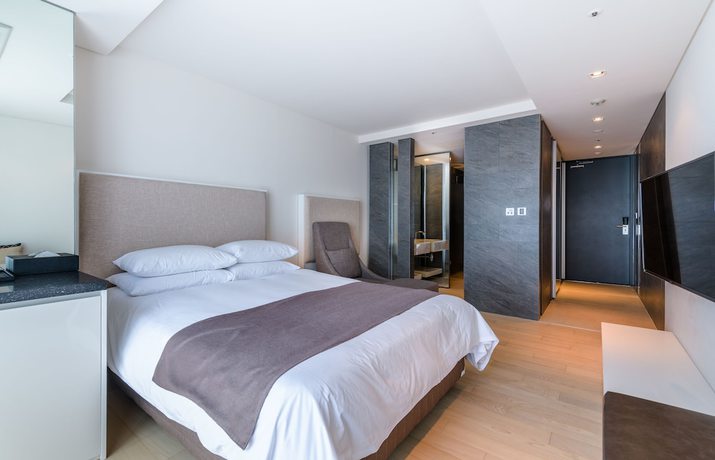 Imagen de la habitación del Hotel Sungsan Marina. Foto 3
