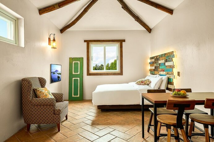 Imagen de la habitación del Hotel Sungsan Paradise Hill. Foto 19