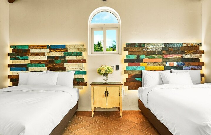 Imagen de la habitación del Hotel Sungsan Paradise Hill. Foto 23