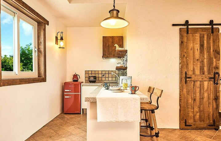 Imagen de la habitación del Hotel Sungsan Paradise Hill. Foto 36