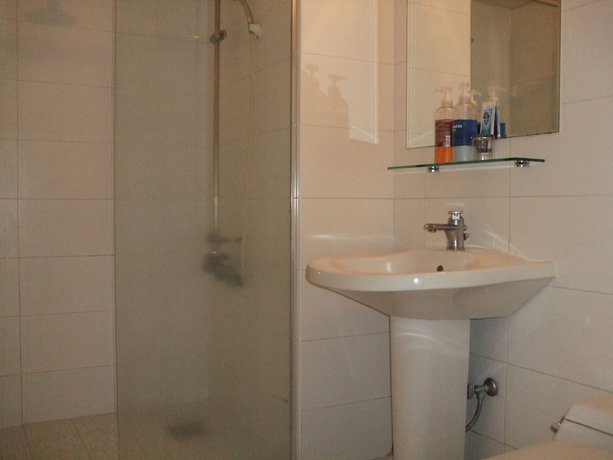 Imagen de la habitación del Hotel Sungsanpo Sky. Foto 3