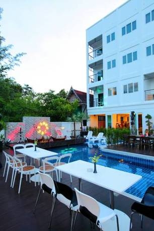 Imagen general del Hotel Sungthong Kamala Beach Resort. Foto 6