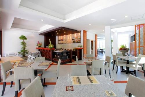 Imagen general del Hotel Sungthong Kamala Beach Resort. Foto 11