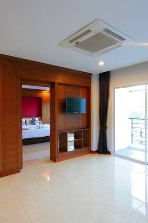 Imagen de la habitación del Hotel Sungthong Kamala Beach Resort. Foto 29