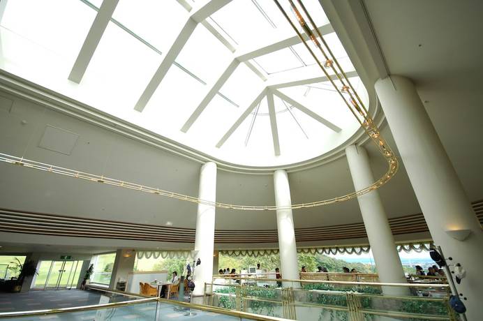 Imagen del bar/restaurante del Hotel Sunhills. Foto 6