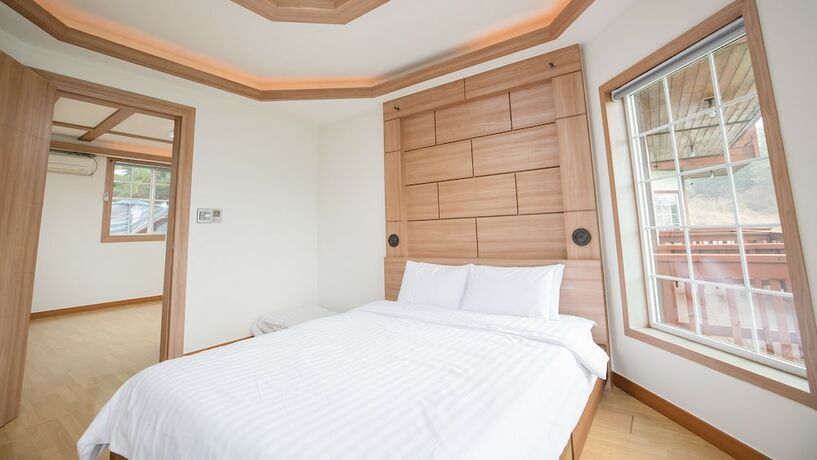 Imagen de la habitación del Hotel Sunhouse. Foto 14