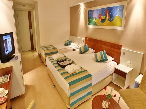 Imagen general del Hotel Sunis Evren Beach Resort and Spa - All Inclusive. Foto 4