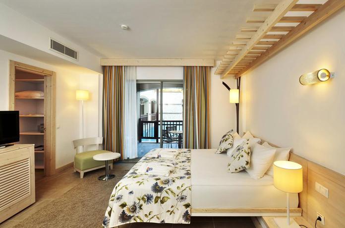 Imagen de la habitación del Hotel Sunis Kumk&ouml;y Beach Resort and Spa - All Inclusive. Foto 8