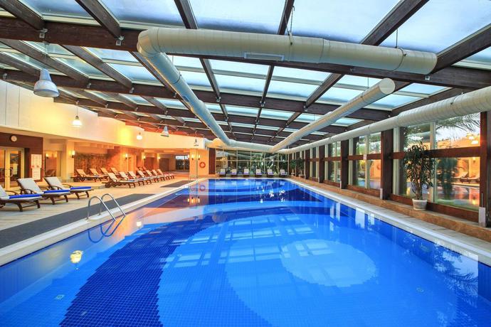 Imagen de la piscina del Hotel Sunis Kumk&ouml;y Beach Resort and Spa - All Inclusive. Foto 10