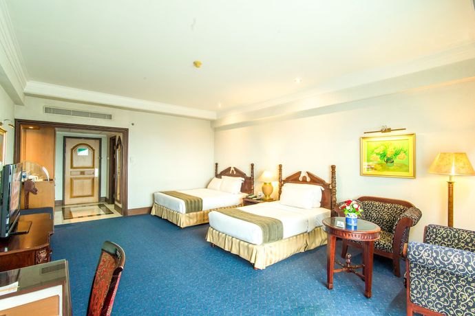 Imagen de la habitación del Hotel Sunlake Waterfront Resort and Convention. Foto 3