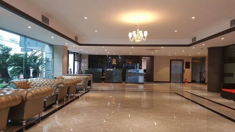 Imagen de los interiores del Hotel Sunland. Foto 32