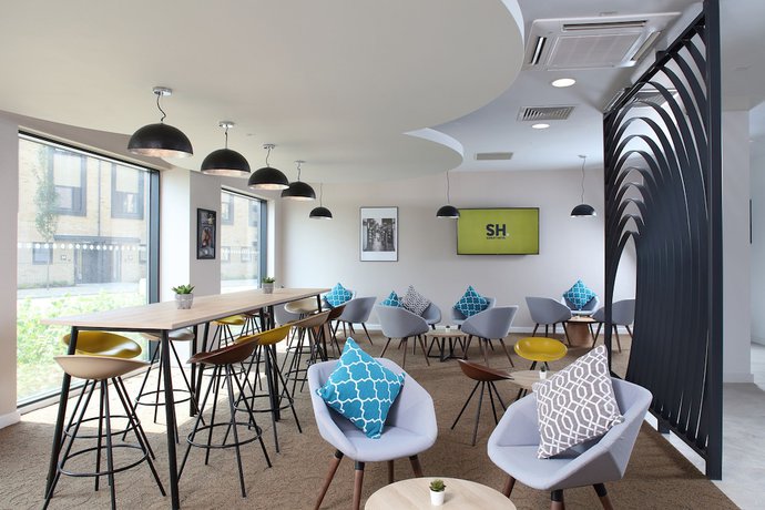 Imagen del bar/restaurante del Hotel Sunley. Foto 5