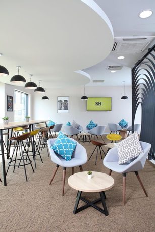 Imagen del bar/restaurante del Hotel Sunley. Foto 6