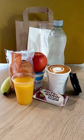 Imagen del bar/restaurante del Hotel Sunley. Foto 9