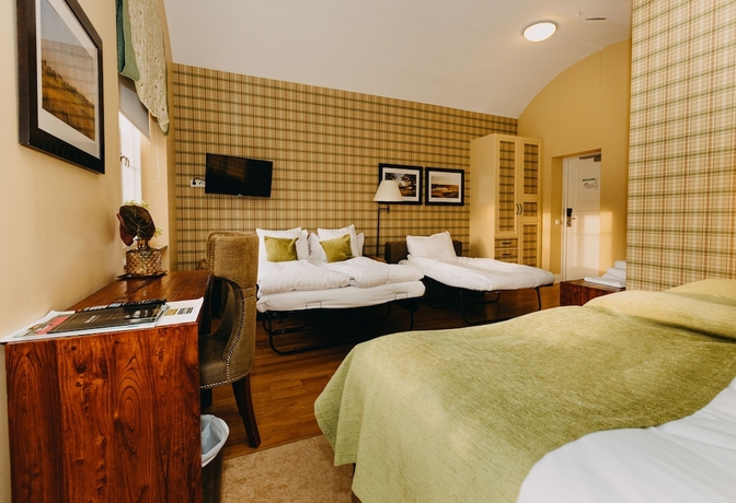 Imagen de la habitación del Hotel Sunlight Conference and Spa. Foto 13